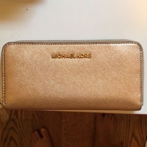 Micheal Kors Gold Metallic Wallet